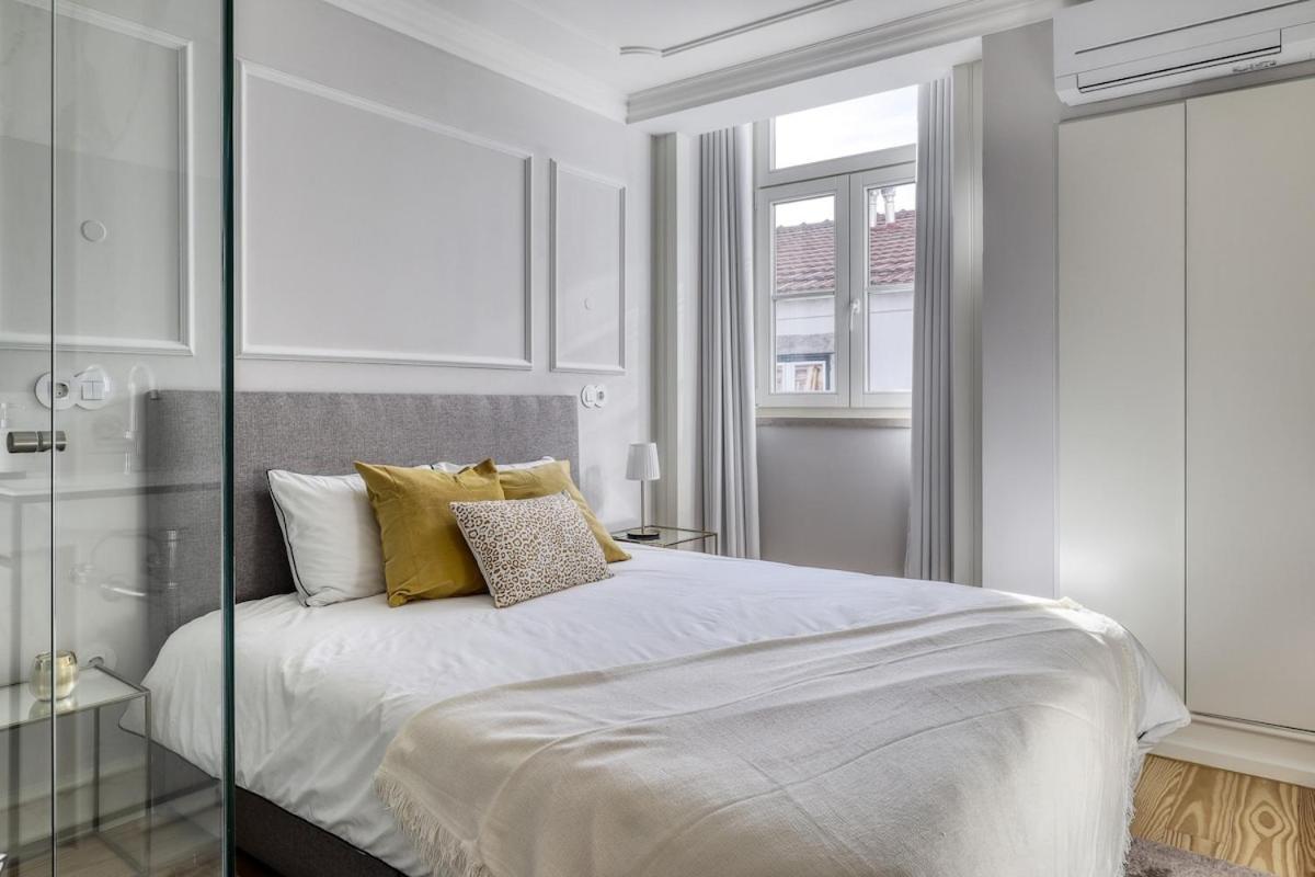 Lisbon Beautiful 2 Bedroom Apartment With Views In Rua Augusta ลิสบอน ภายนอก รูปภาพ